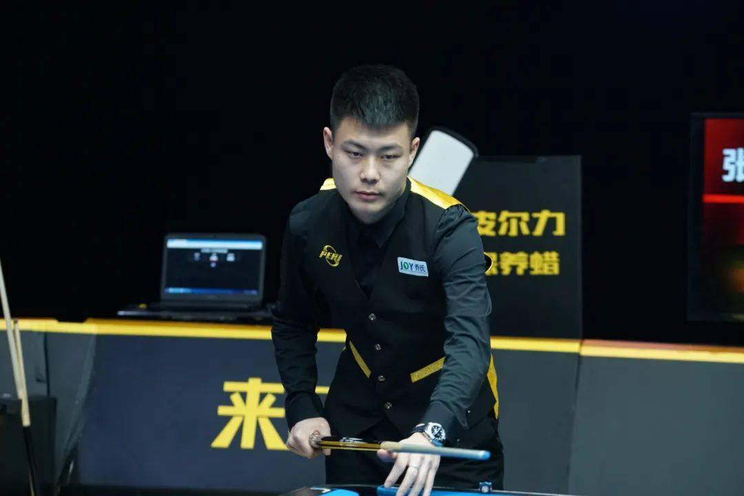 赛中续写辉 赛中续写辉