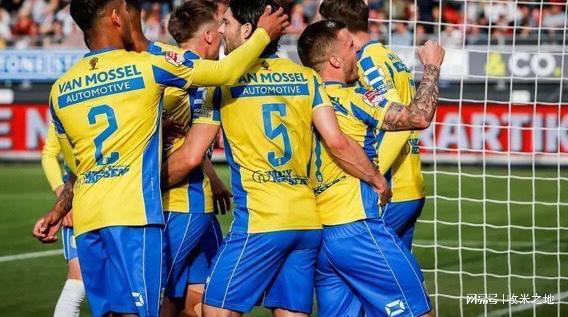 相比往届 相比往届