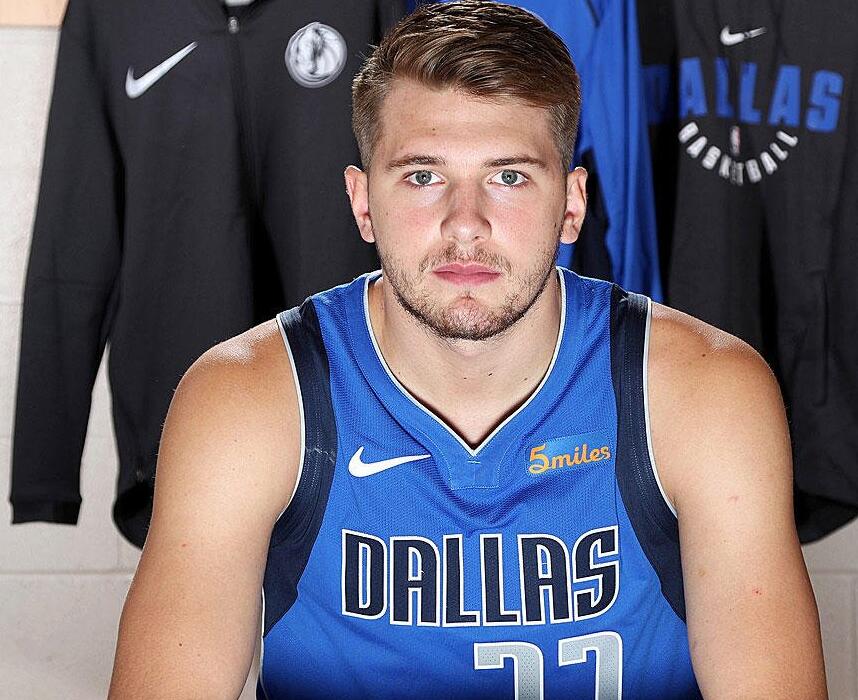 莱比锡依靠 莱比锡依靠