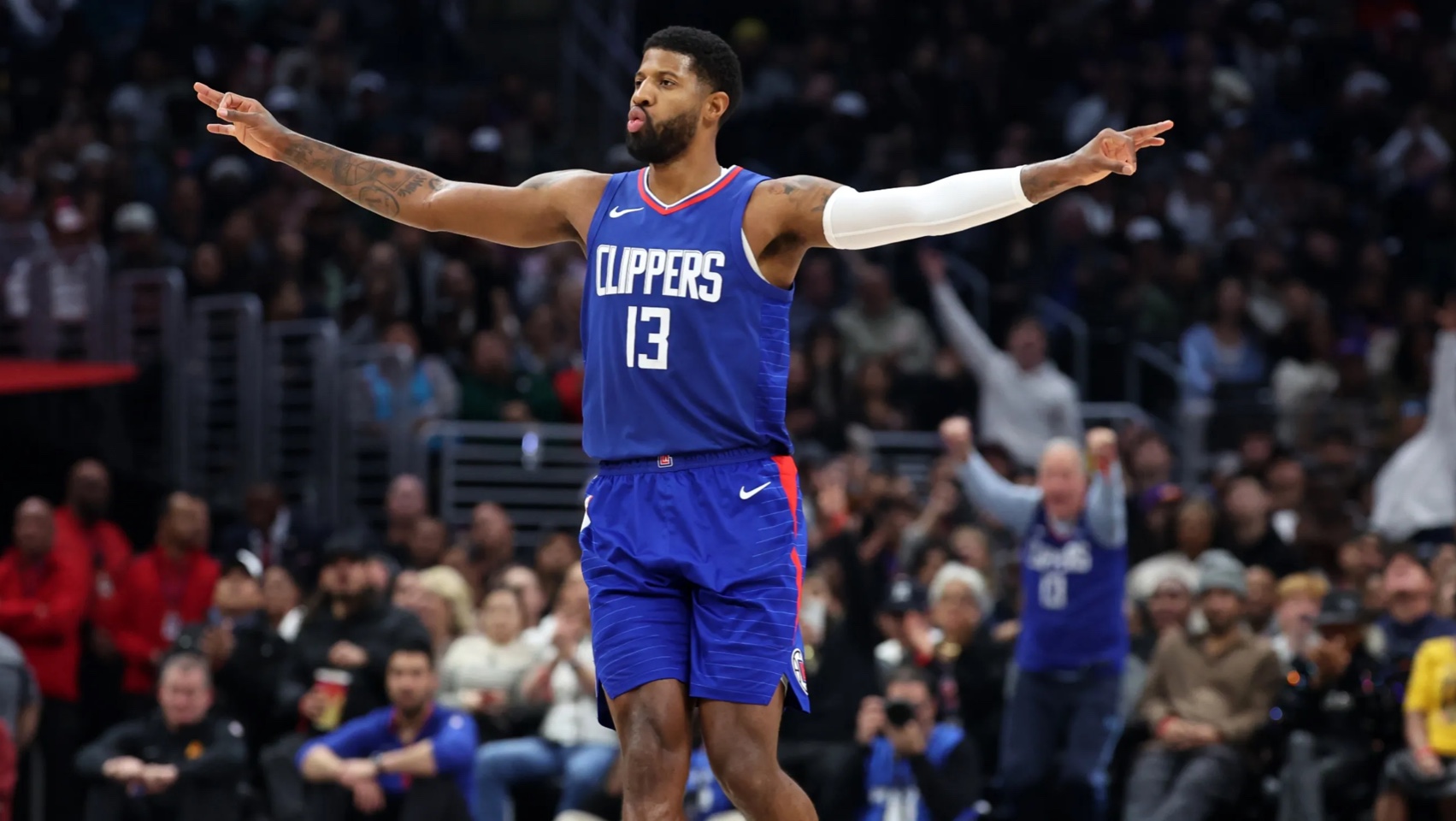 反击纵深重 反击纵深重